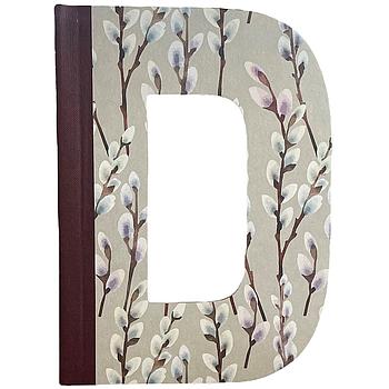 Alphabooks Letter D