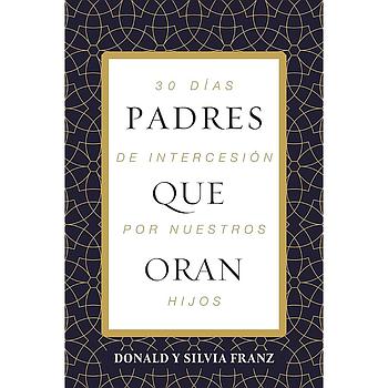 Padres que oran